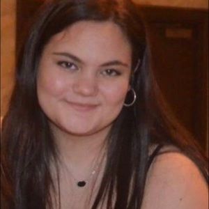 Meet your Posher, Eva